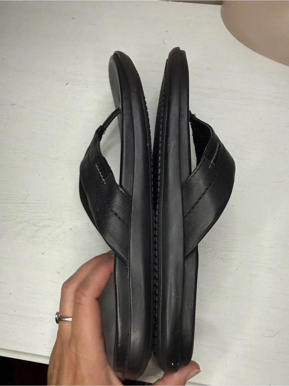 Steve Madden Emmett Leather Thong Slide Sandal Sz 9 NWOT